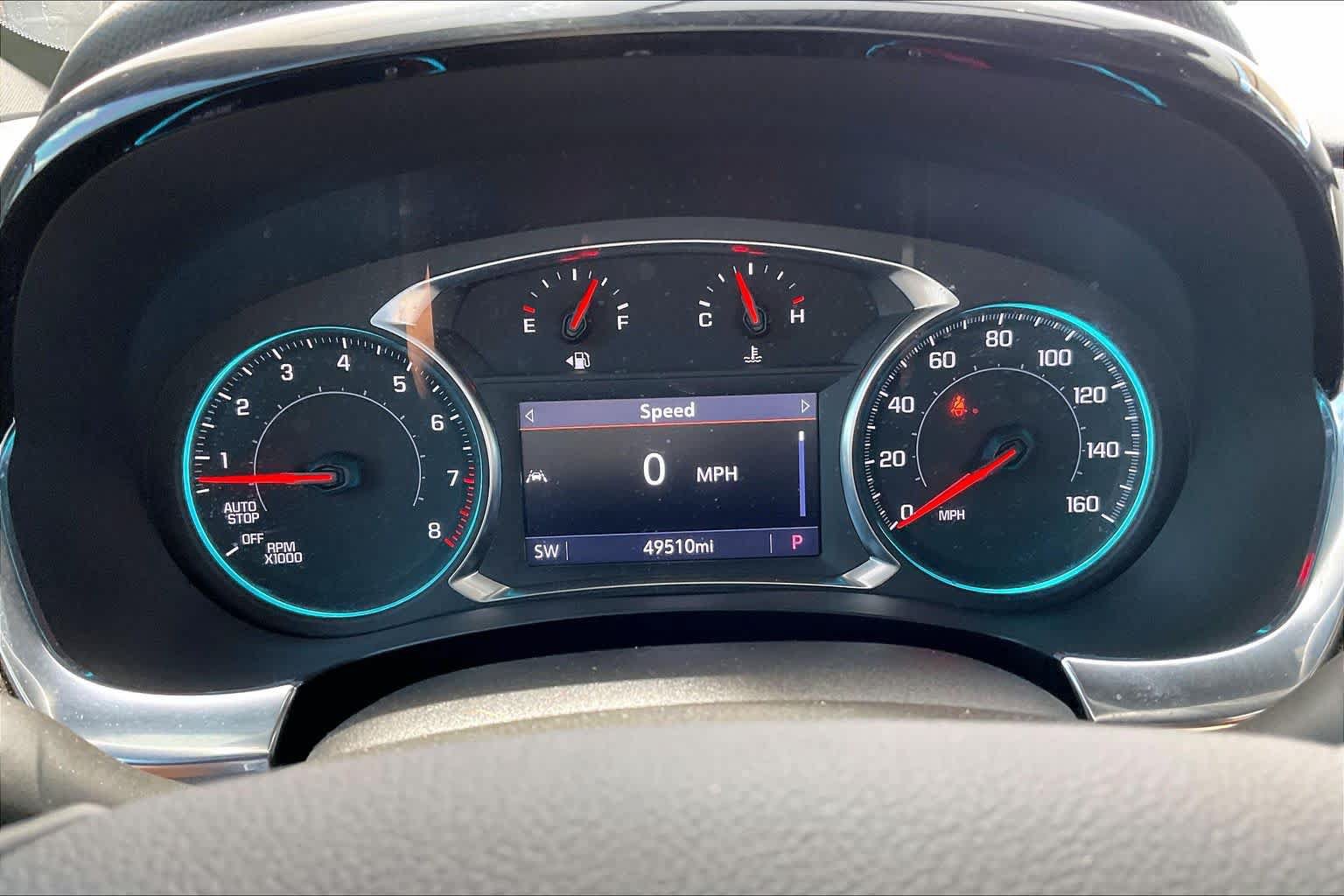 Used 2023 Chevrolet Traverse LT FWD image 24