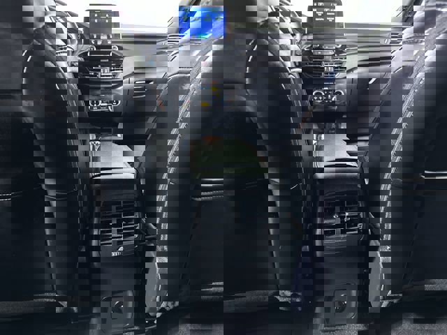 Used 2025 Ford Escape ST-Line image 22