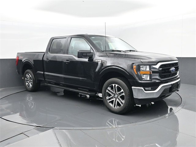 Used 2023 Ford F150 XLT w/ Equipment Group 301A Mid image 3