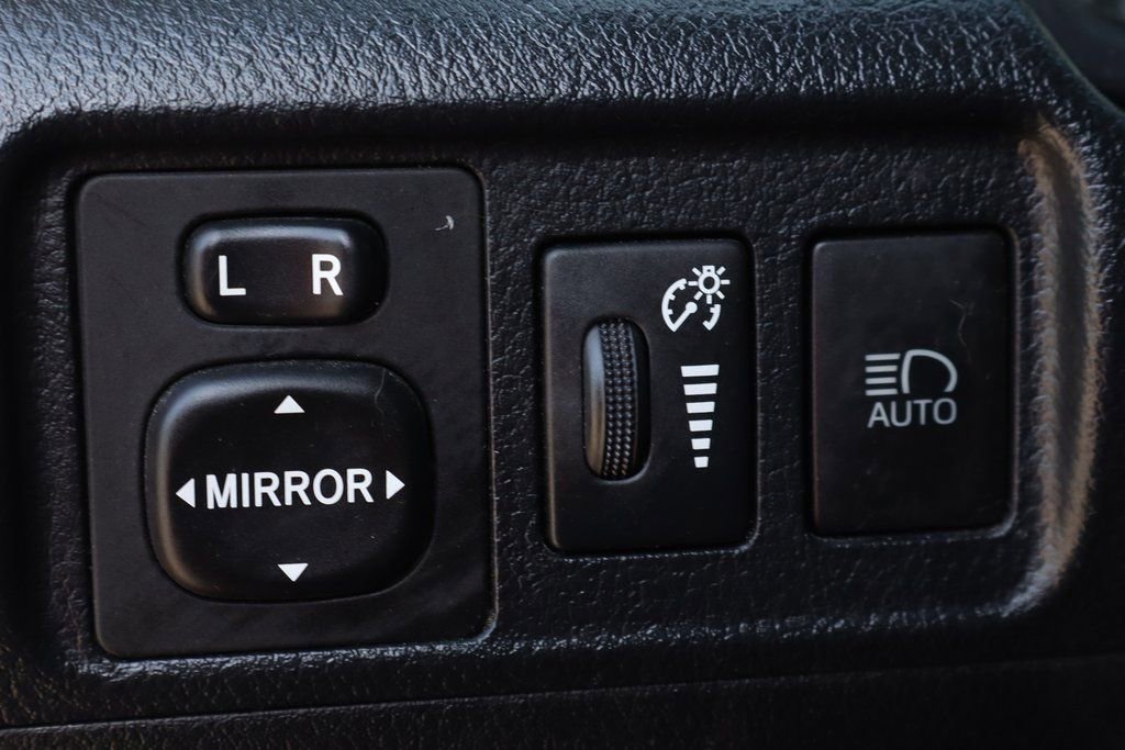 Used 2022 Toyota 4Runner TRD Off-Road Premium AWD/4WD image 21