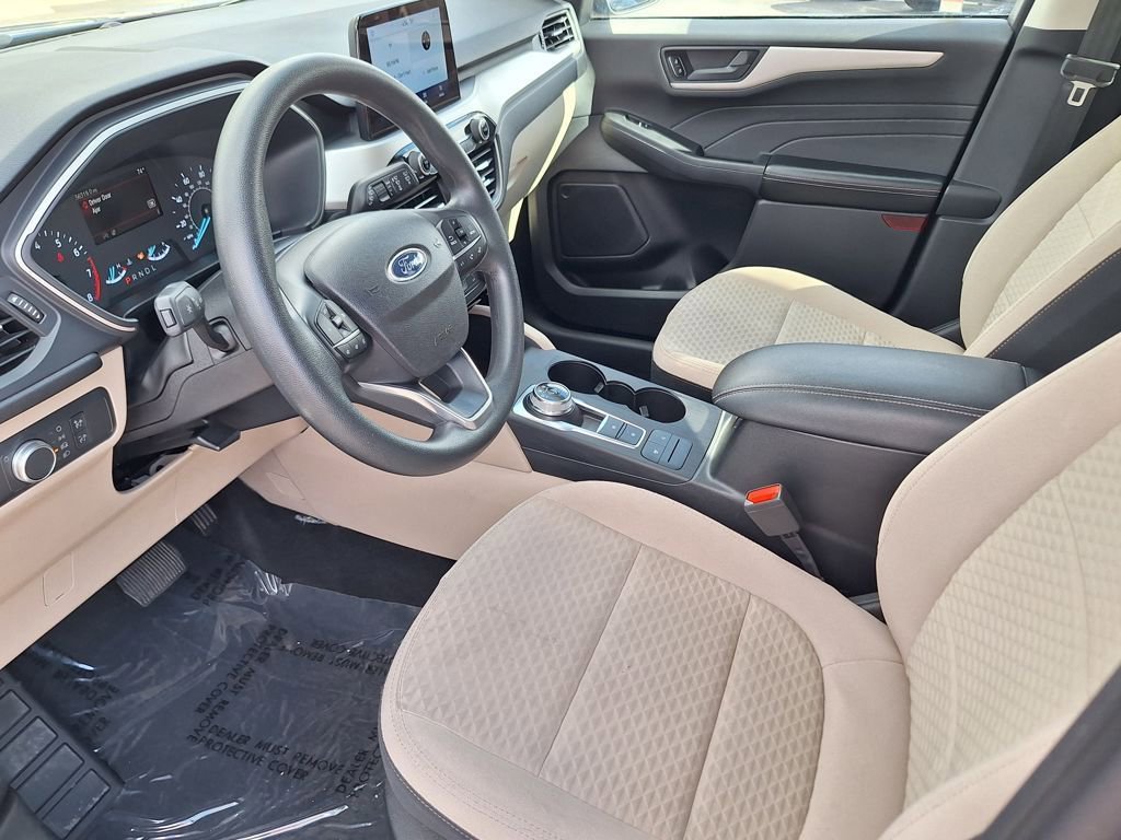 Used 2022 Ford Escape SE image 10
