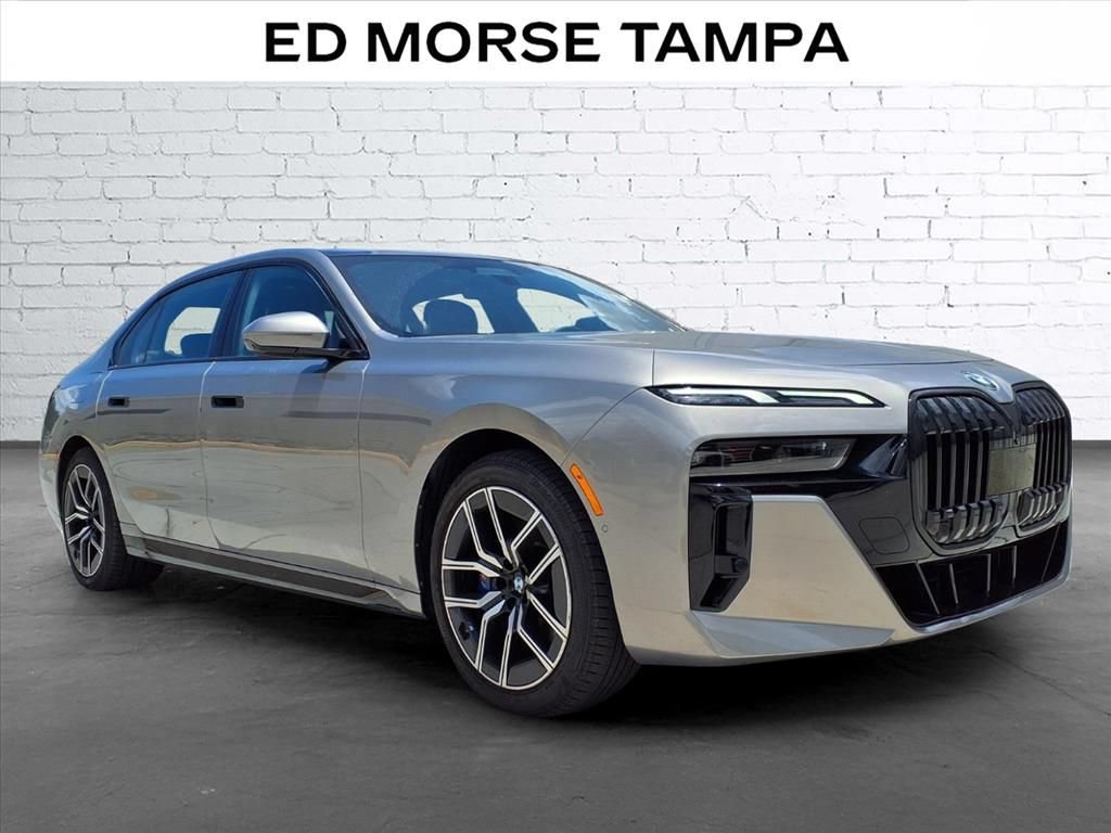 Used 2023 BMW 740i RWD image 5