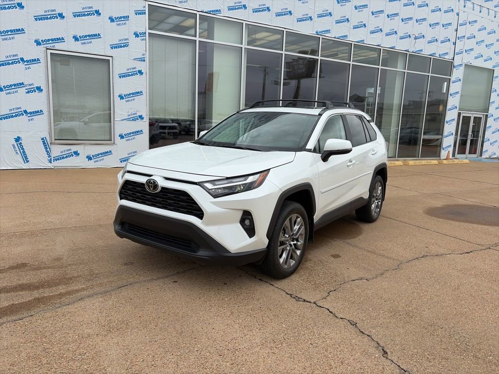 Used 2024 Toyota RAV4 XLE Premium image 1