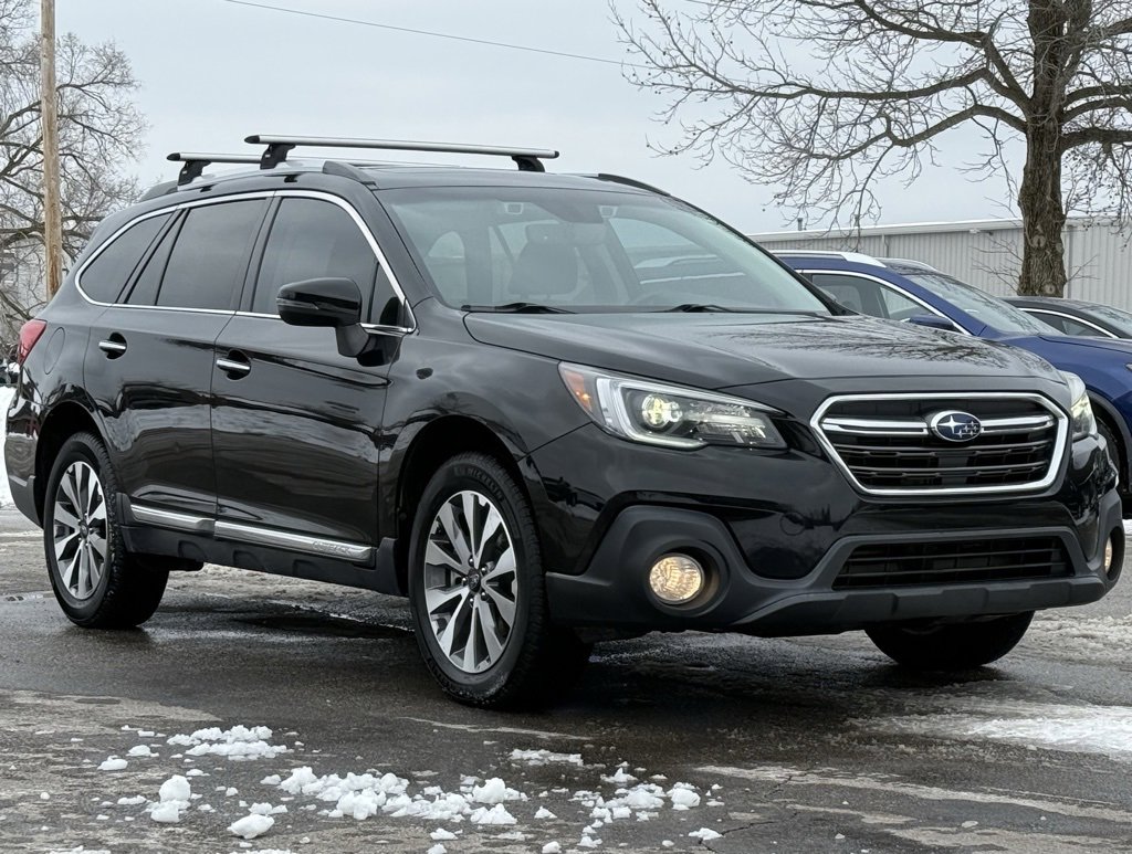 Used 2019 Subaru Outback 3.6R Touring w/ Popular Package #3A image 8