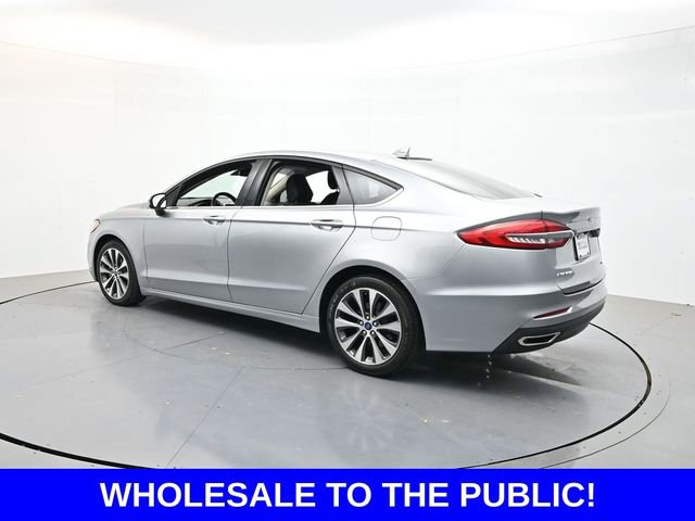 Used 2020 Ford Fusion SE image 5