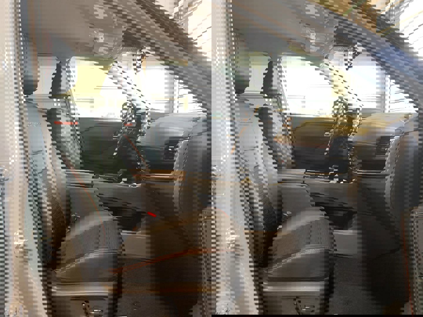 Used 2025 Nissan Rogue SV w/ Rock Creek Premium Package image 18