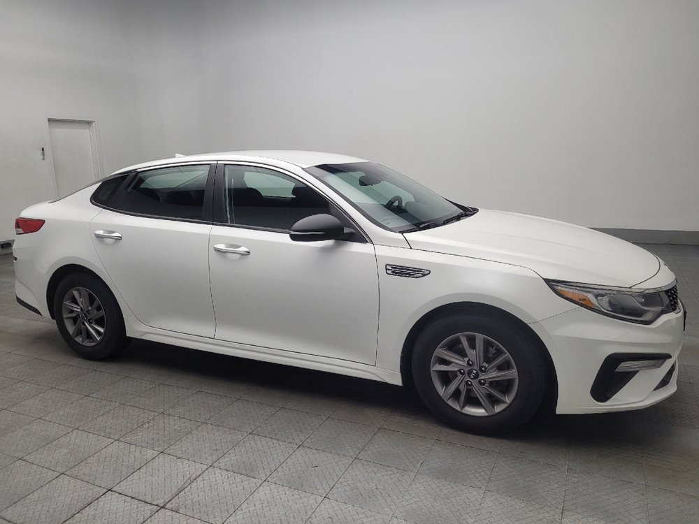 Used 2020 Kia Optima LX image 11