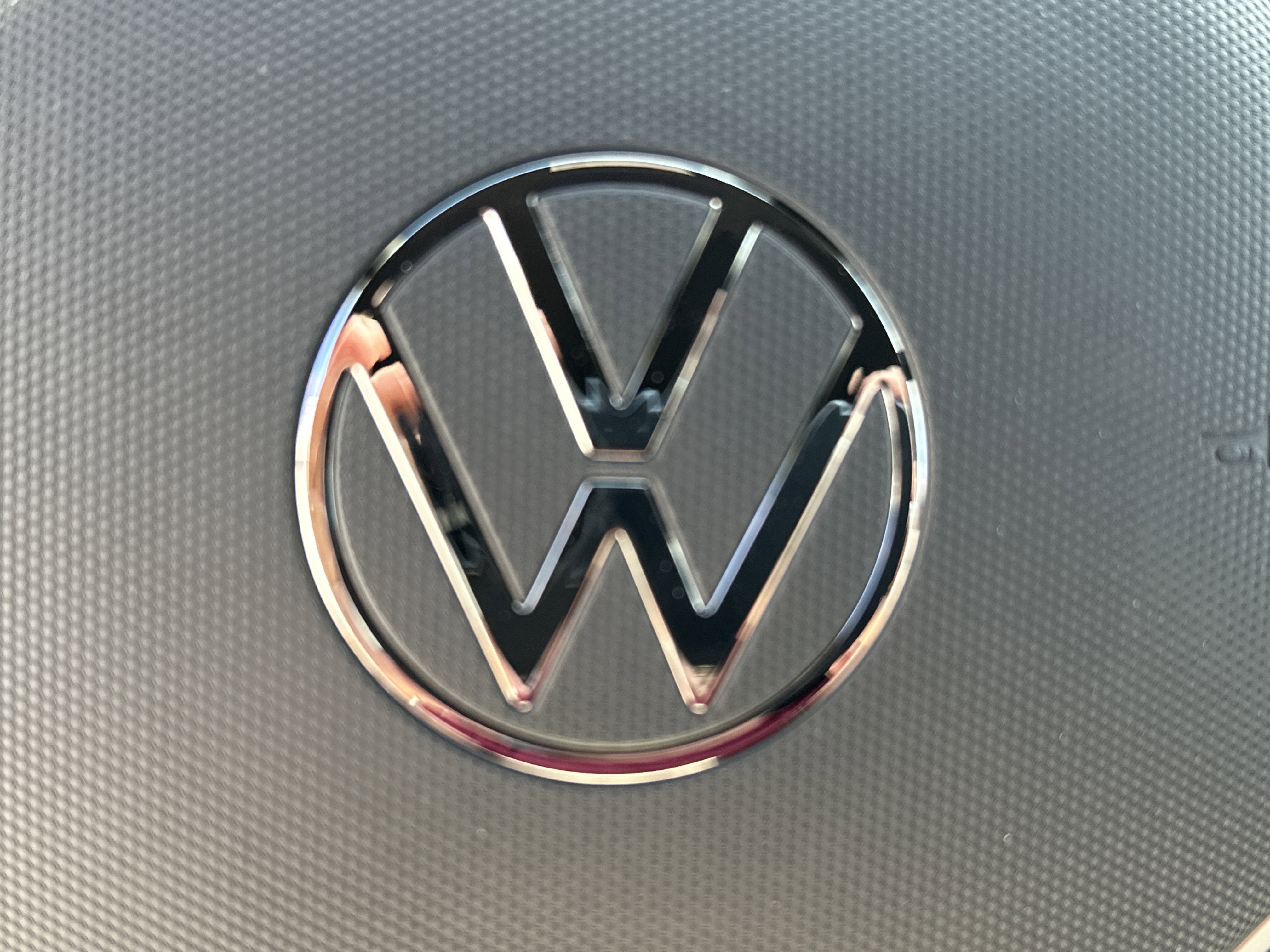 New 2026 Volkswagen Atlas Cross Sport SEL Premium R-Line image 24