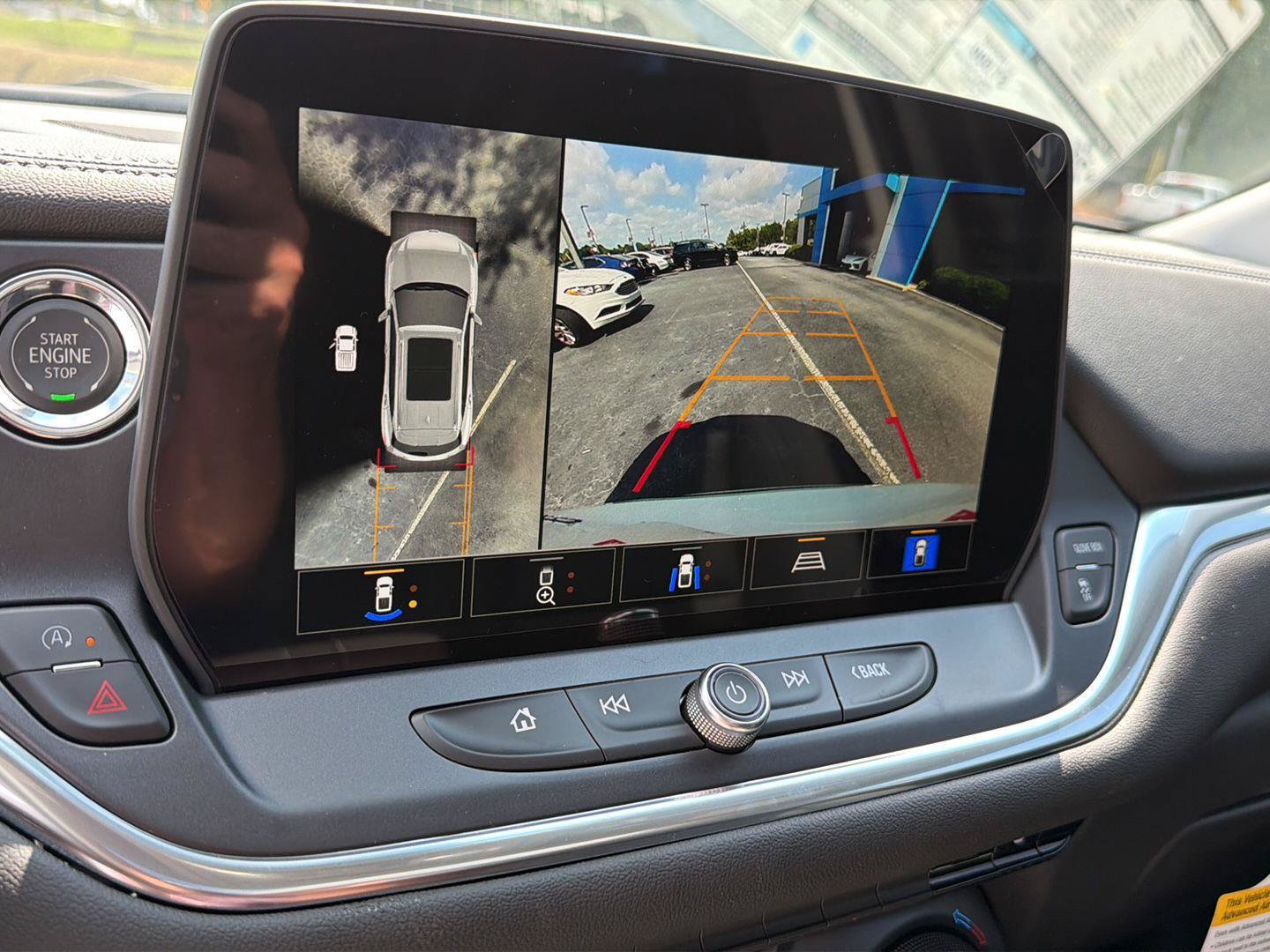New 2026 Chevrolet Blazer LT w/ Sound & Technology Package FWD image 25
