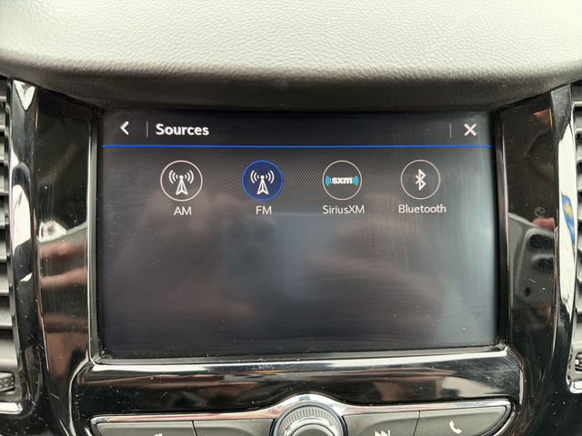 Certified 2022 Chevrolet Trax LT w/ LT Convenience Package image 18