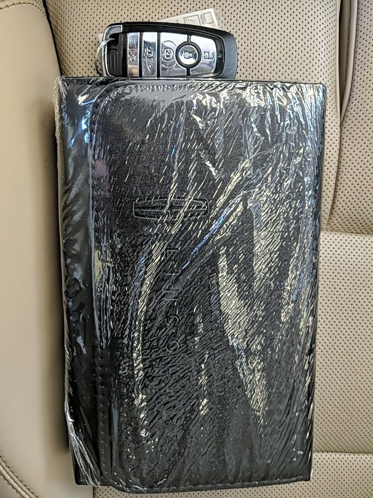 Used 2022 Lincoln Aviator Reserve w/ Equipment Group 201A image 32