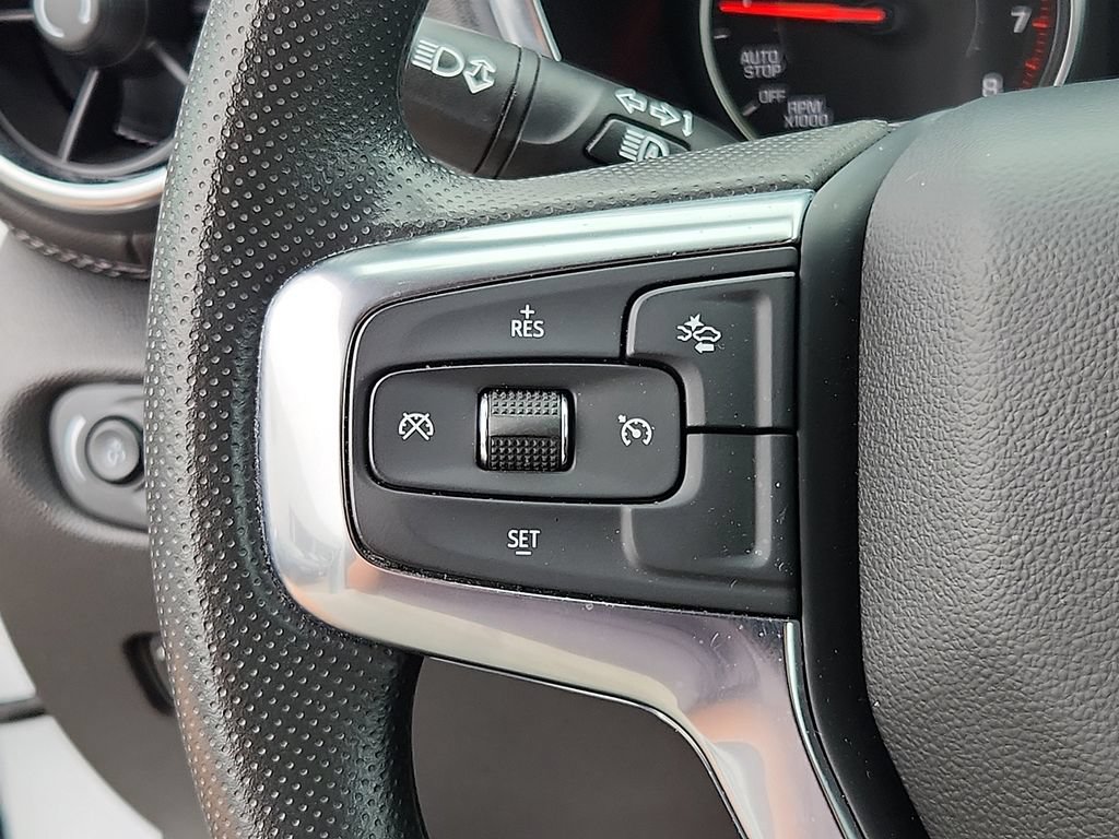 Used 2025 Chevrolet Blazer LT AWD/4WD image 20