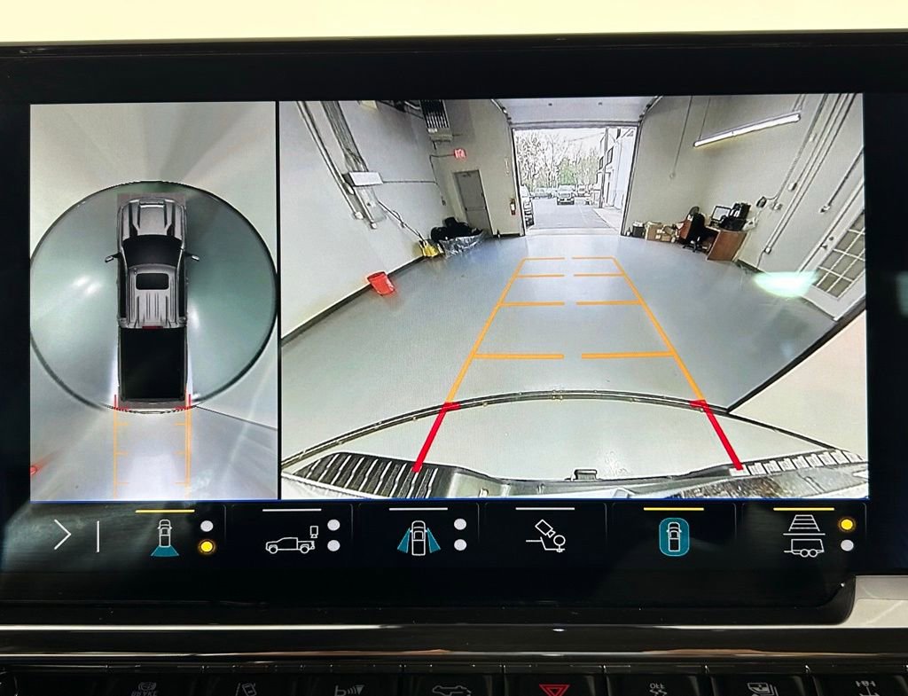 Used 2024 Chevrolet Silverado 2500 ZR2 w/ Technology Package AWD/4WD image 21