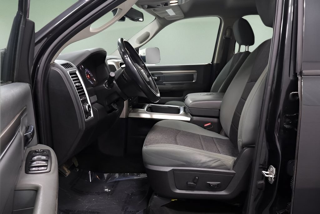 Used 2015 RAM 1500 Big Horn AWD/4WD image 11