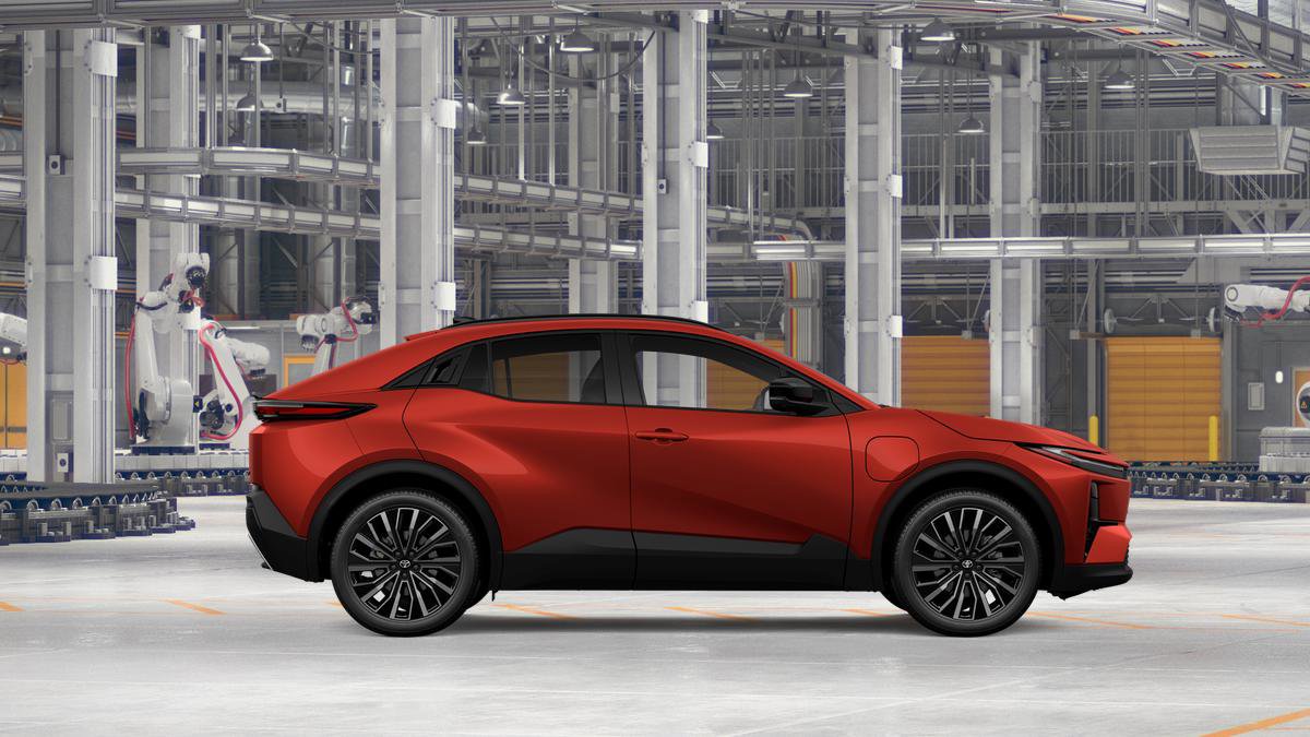 New 2026 Toyota C-HR AWD/4WD image 37