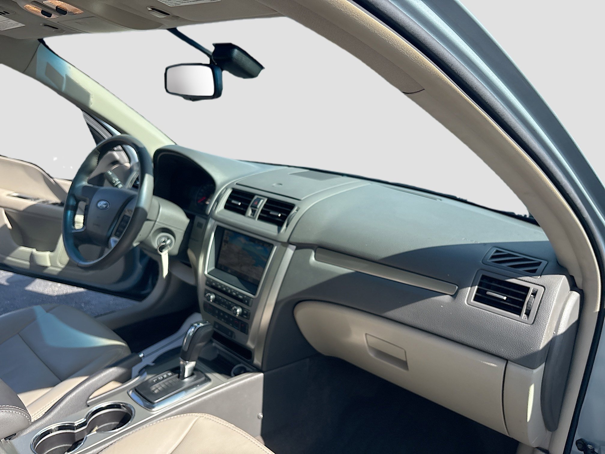 Used 2011 Ford Fusion Hybrid w/ 502A Rapid Spec Order Code FWD image 25