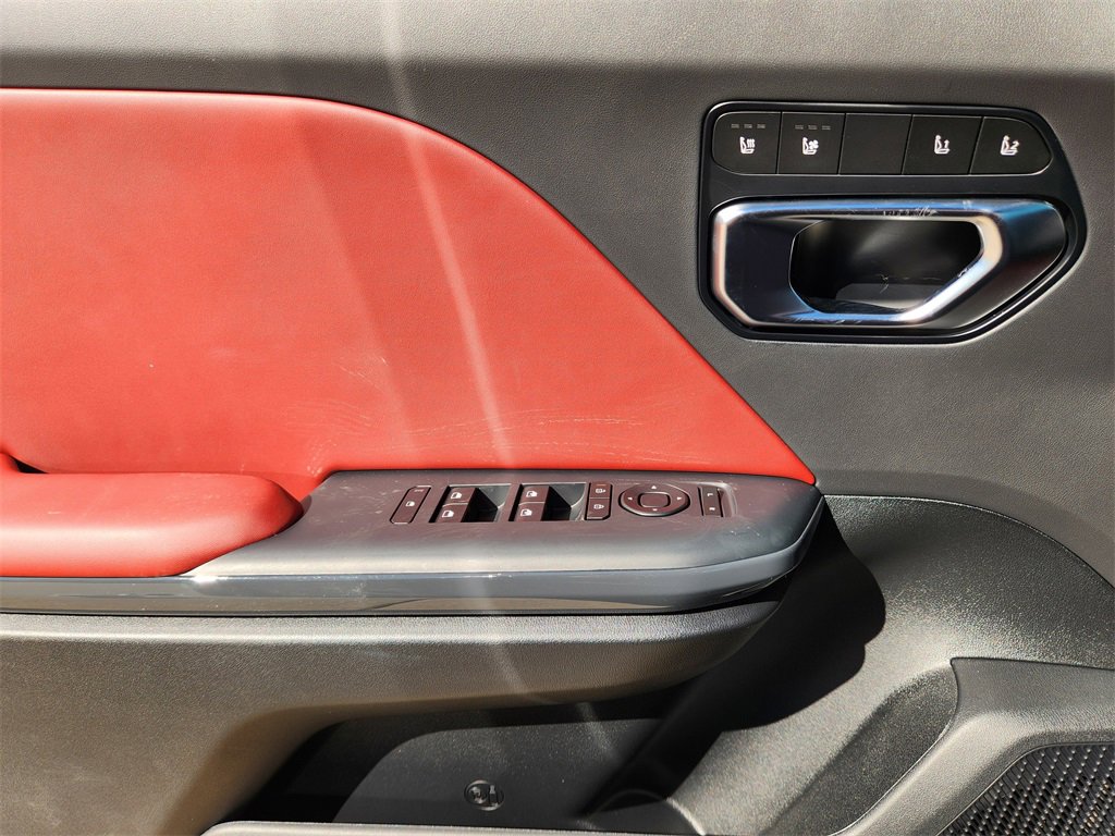 New 2025 Kia K4 GT-Line image 17