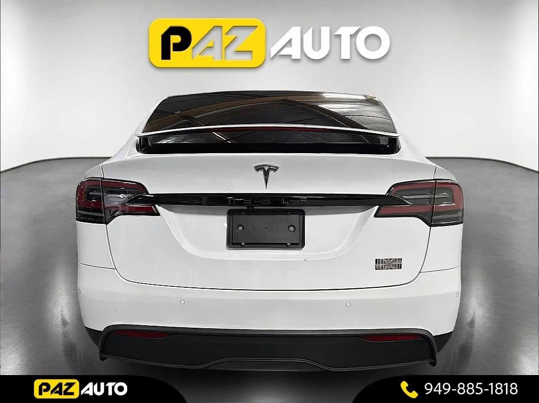 Used 2022 Tesla Model X Plaid image 4