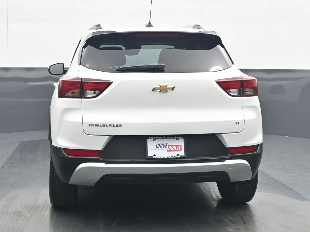 Used 2023 Chevrolet TrailBlazer LT FWD image 5