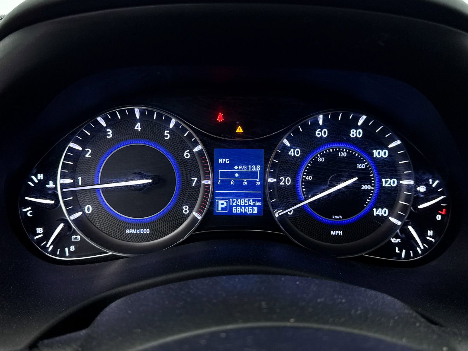 Used 2018 INFINITI QX80 2WD w/ Driver Assistance Package image 31