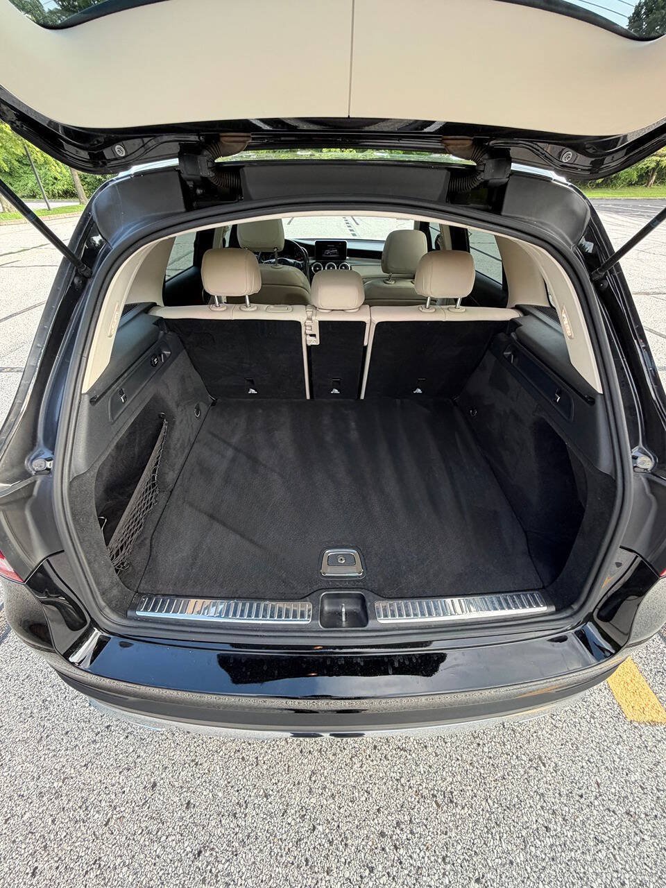 Used 2016 Mercedes-Benz GLC 300 4MATIC w/ Multimedia Package image 52