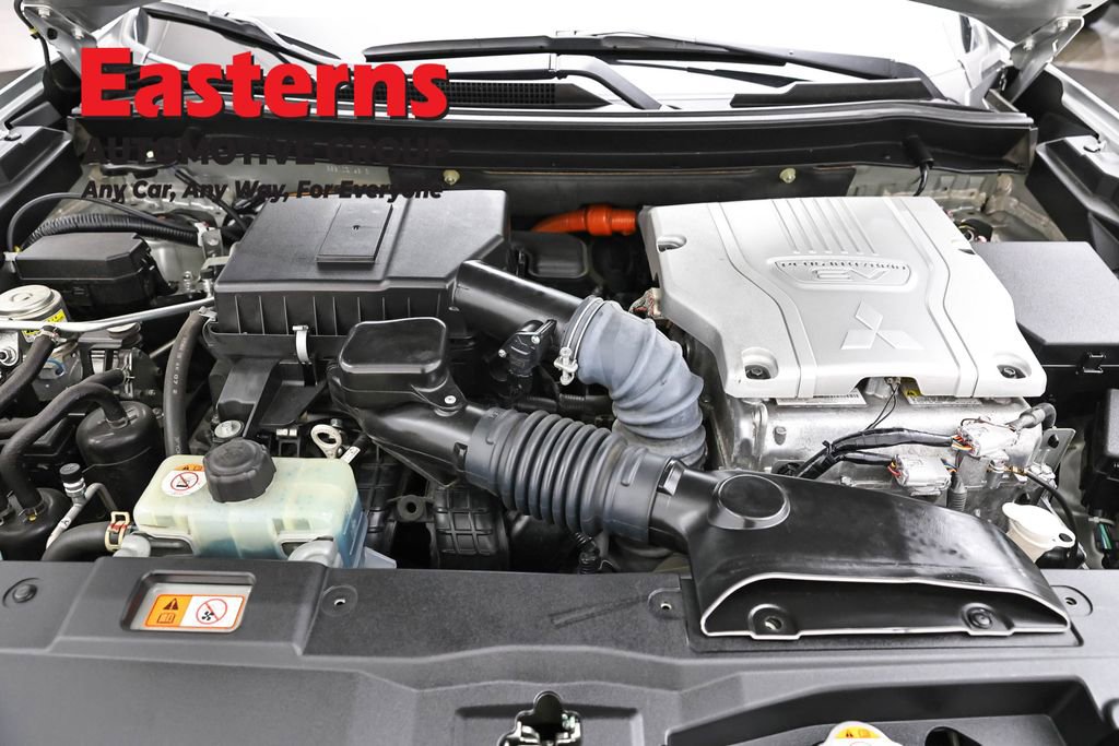 Used 2022 Mitsubishi Outlander LE AWD/4WD image 7