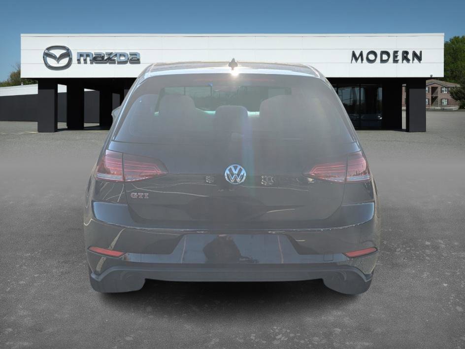 Used 2020 Volkswagen GTI SE image 6