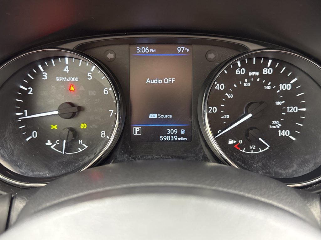 Used 2021 Nissan Rogue Sport SV FWD image 17