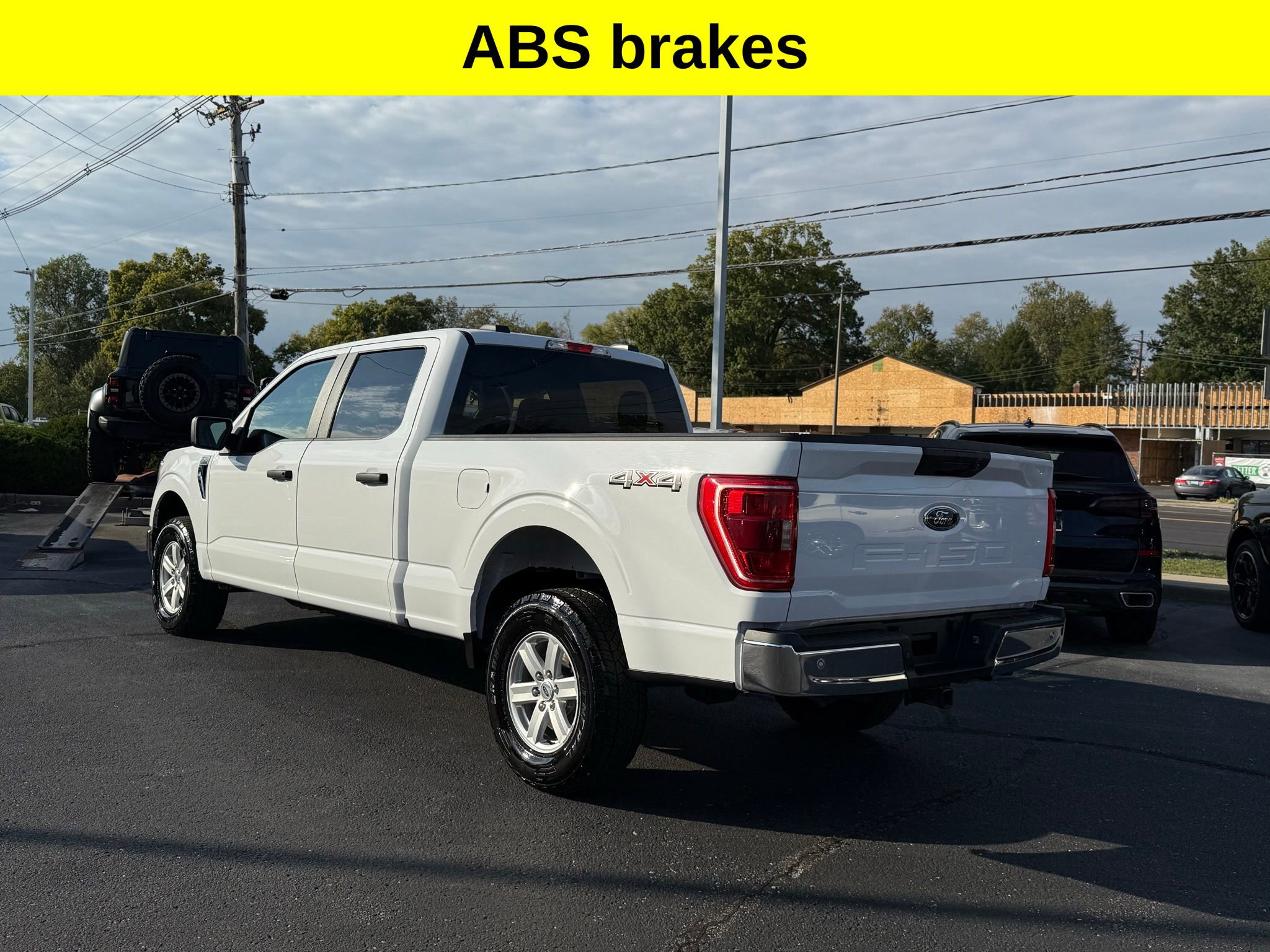 Used 2022 Ford F150 XLT w/ Trailer Tow Package image 3