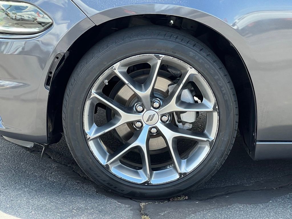 Used 2022 Dodge Charger SXT w/ Plus Group RWD image 14