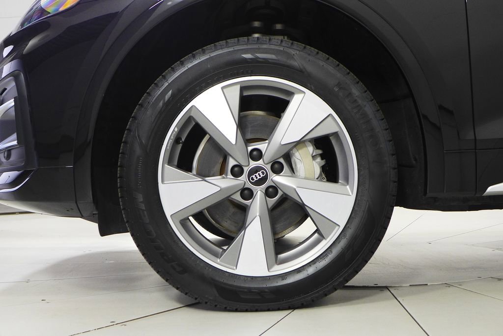 Used 2023 Audi Q5 2.0T Premium Plus w/ Premium Plus Package image 5