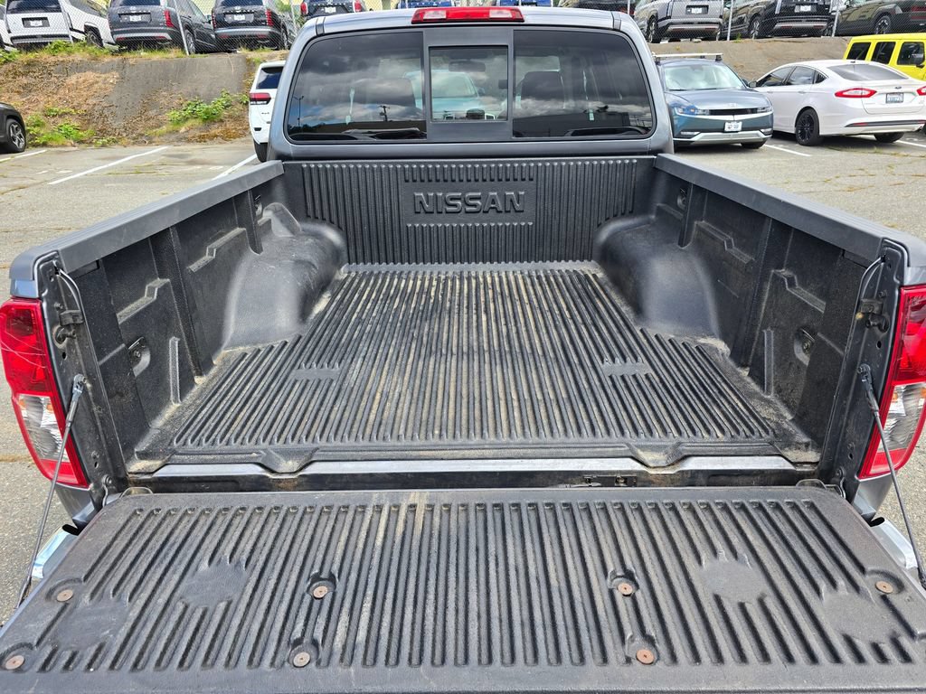 Used 2019 Nissan Frontier SV AWD/4WD image 12