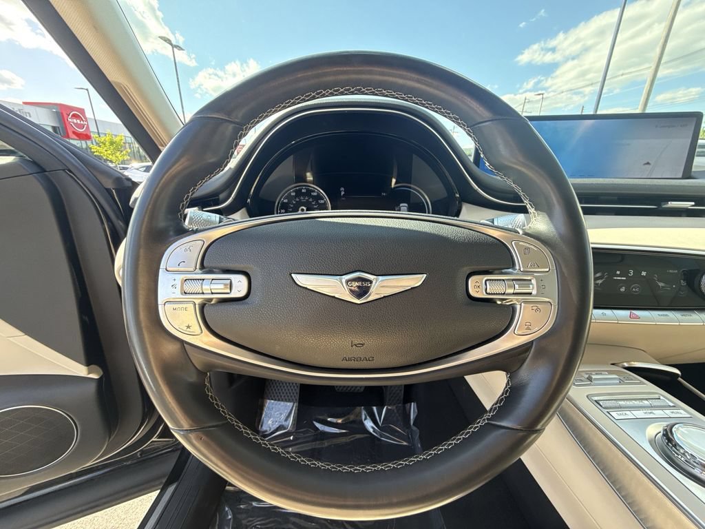 Used 2023 Genesis GV70 2.5T w/ Select Package AWD/4WD image 14