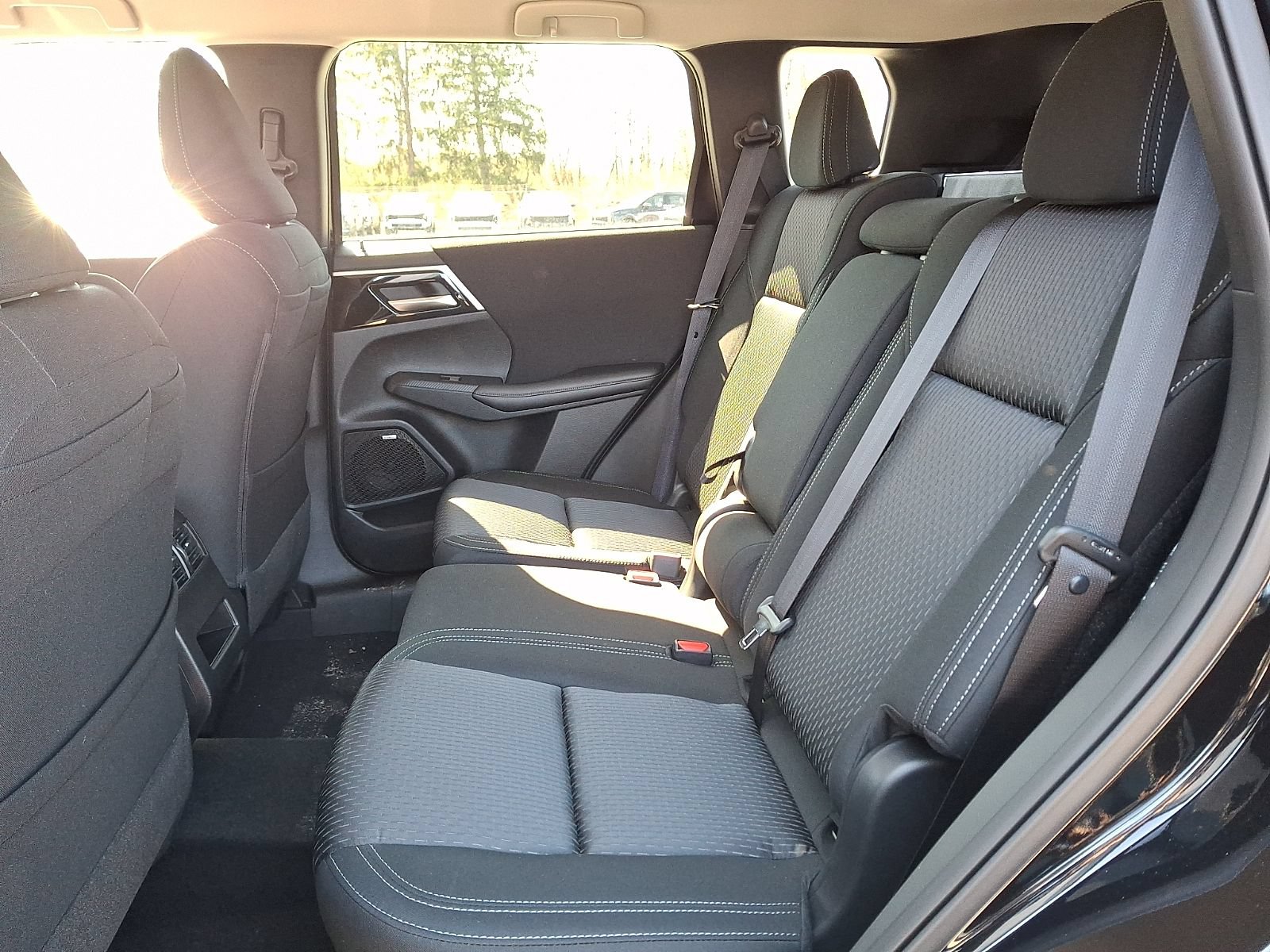New 2026 Mitsubishi Outlander ES AWD/4WD image 11