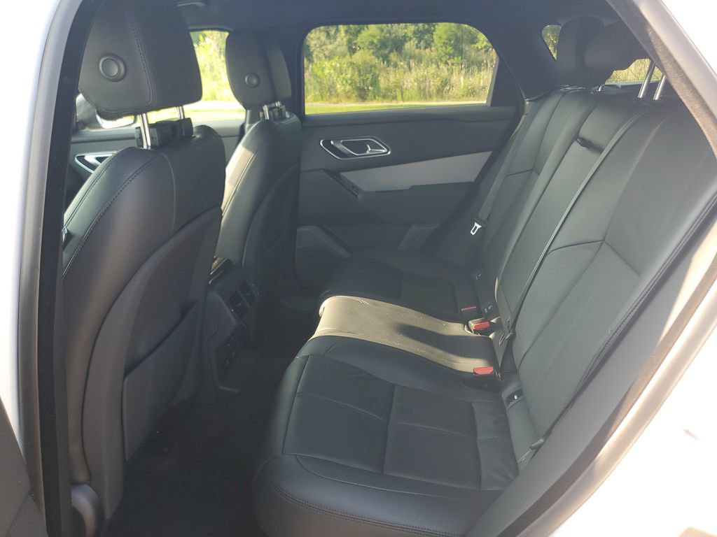 Used 2025 Land Rover Range Rover Velar S AWD/4WD image 27