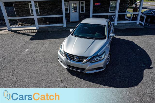 Used 2016 Nissan Altima 2.5 S w/ Power Driver Seat Package FWD image 3