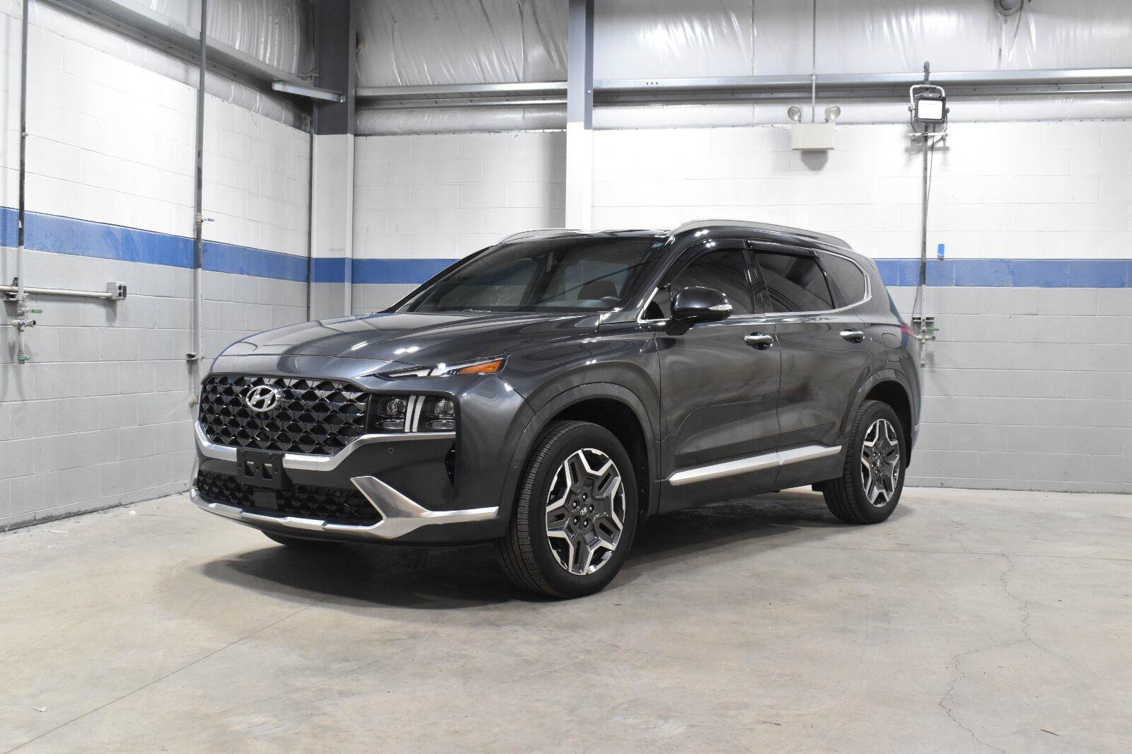 Used 2021 Hyundai Santa Fe Calligraphy AWD/4WD image 4