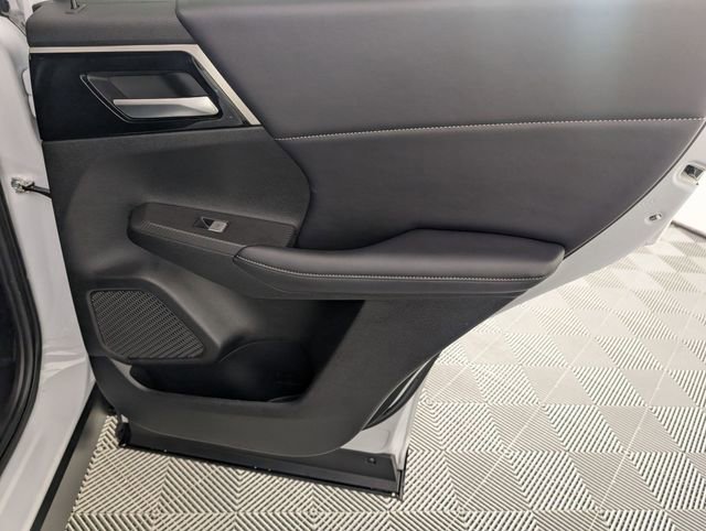 Used 2024 Mitsubishi Outlander SE AWD/4WD image 33