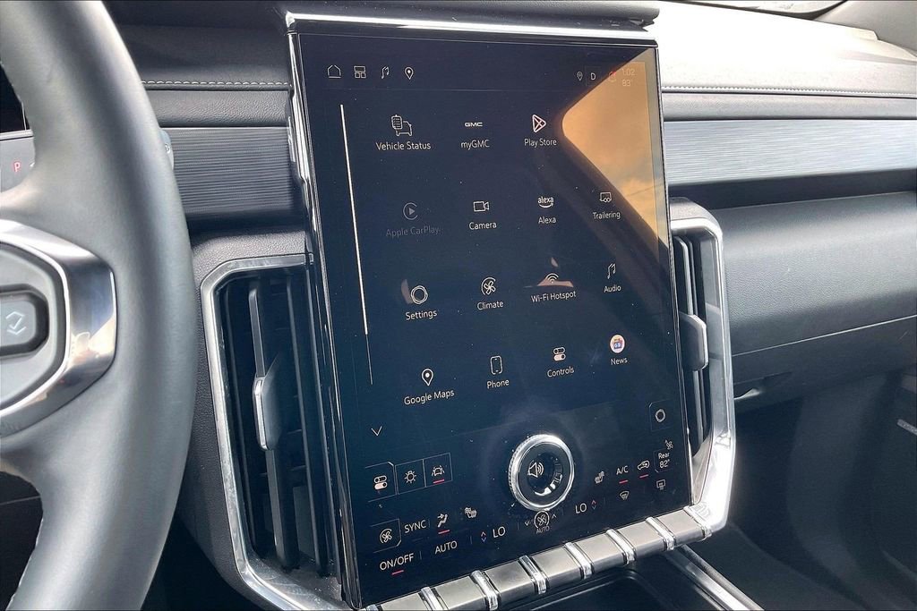 Used 2025 GMC Acadia Elevation image 24