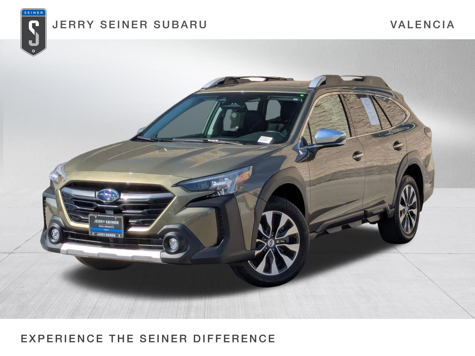 Used 2023 Subaru Outback Touring XT AWD/4WD image 1