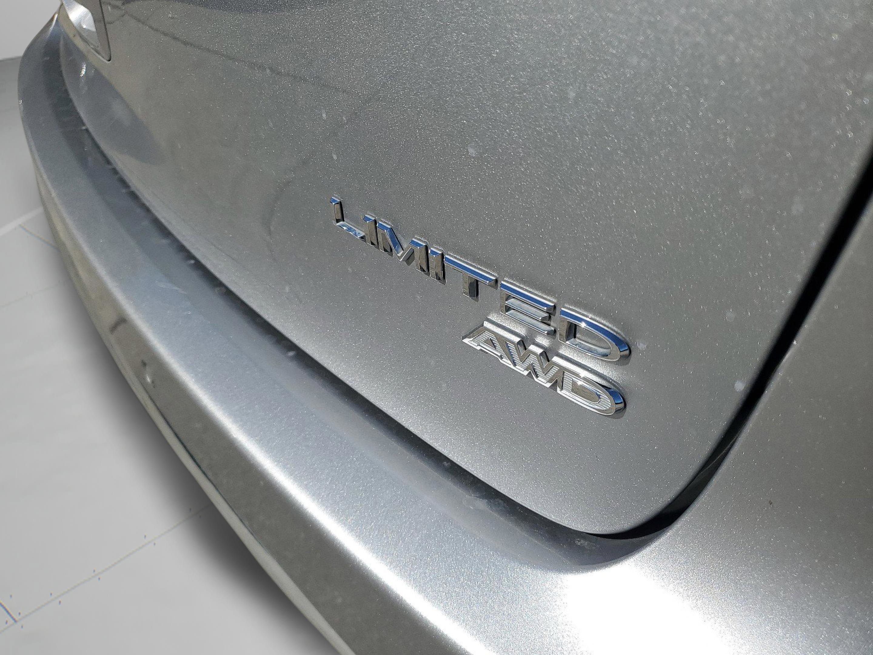 Used 2021 Chrysler Pacifica Limited AWD/4WD image 28