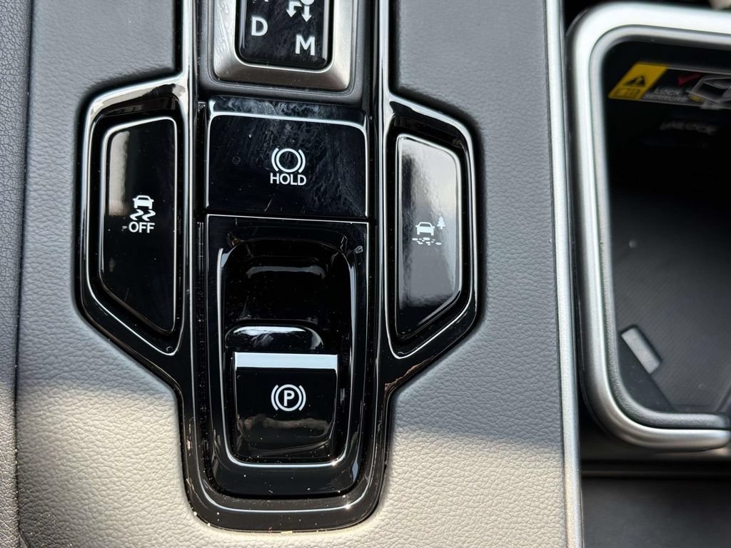 Used 2026 Lexus TX 500h AWD w/ Technology Package image 27