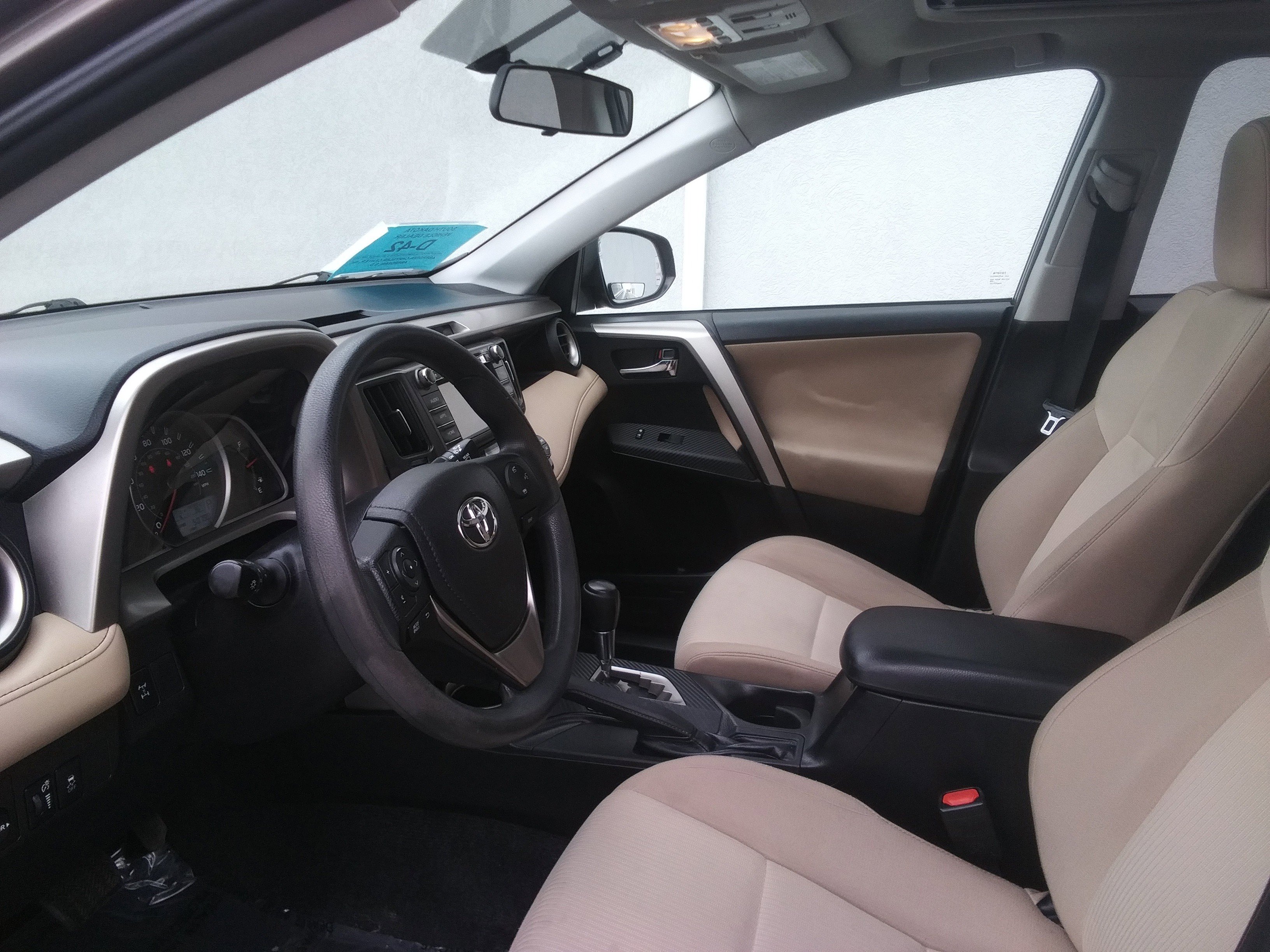 Used 2015 Toyota RAV4 XLE image 13