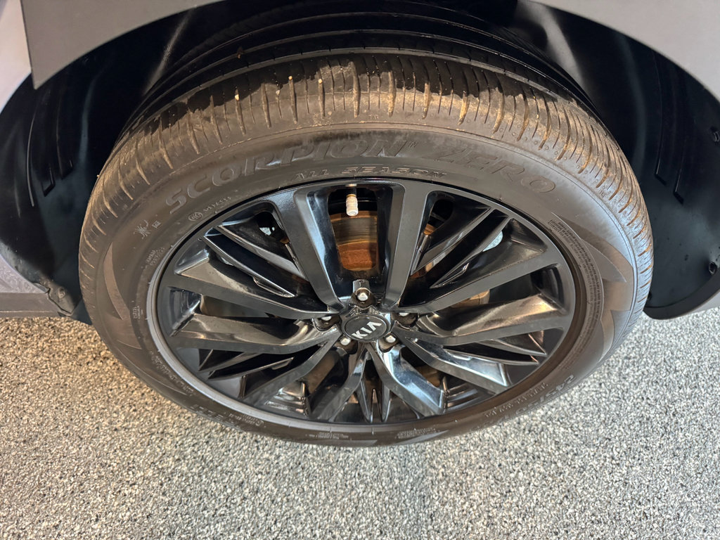 Used 2021 Kia Telluride SX FWD image 15