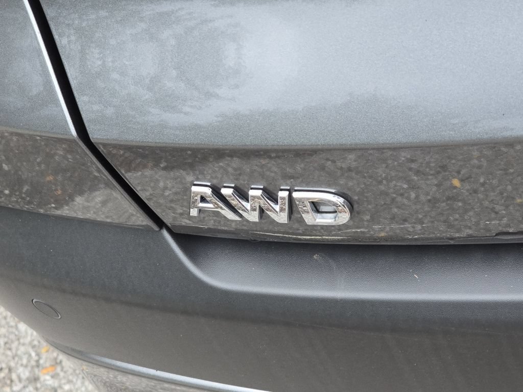 Certified 2025 INFINITI QX55 Luxe w/ Cargo Package AWD/4WD image 4