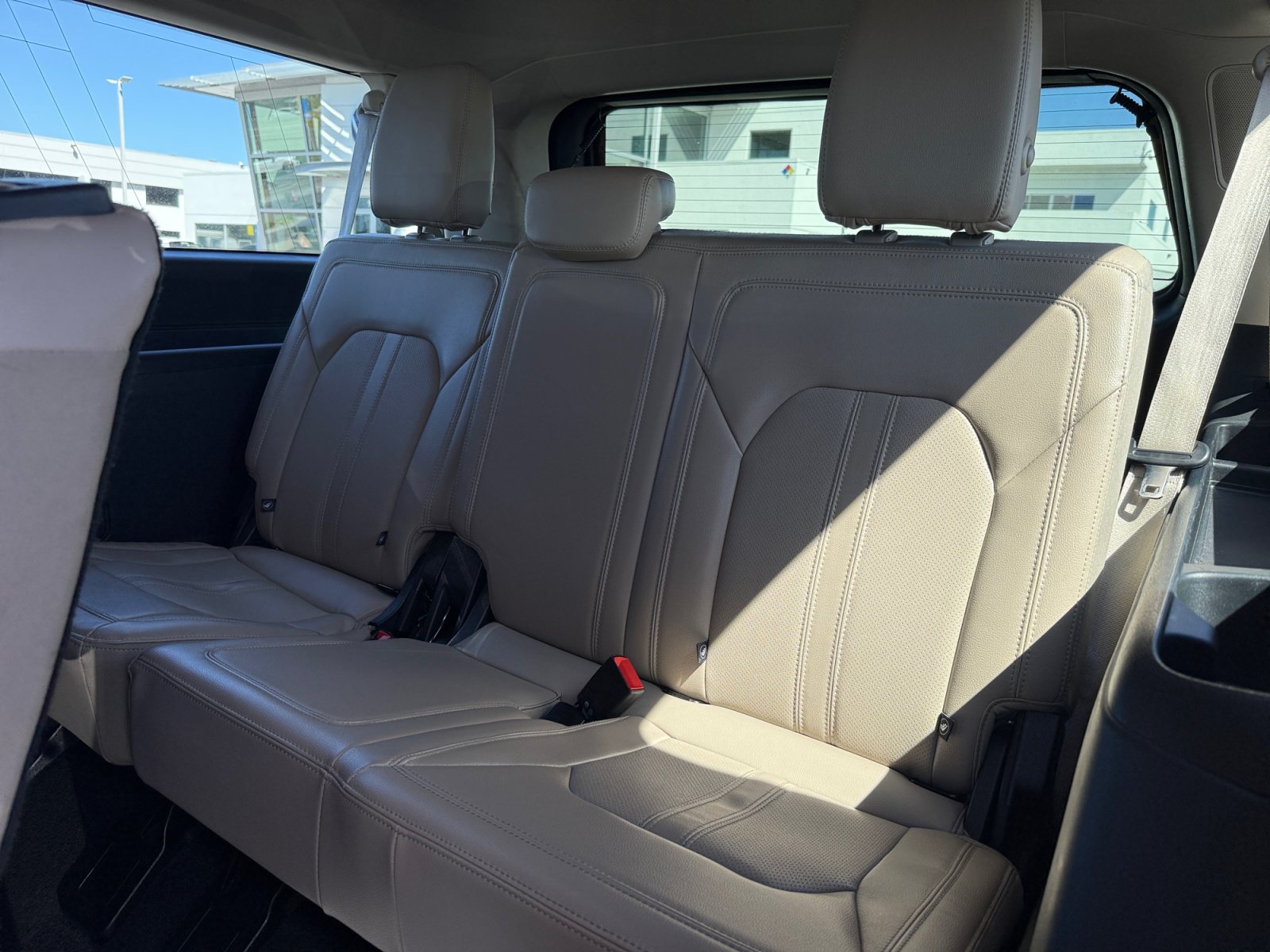 Used 2024 Ford Expedition Max Limited AWD/4WD image 21