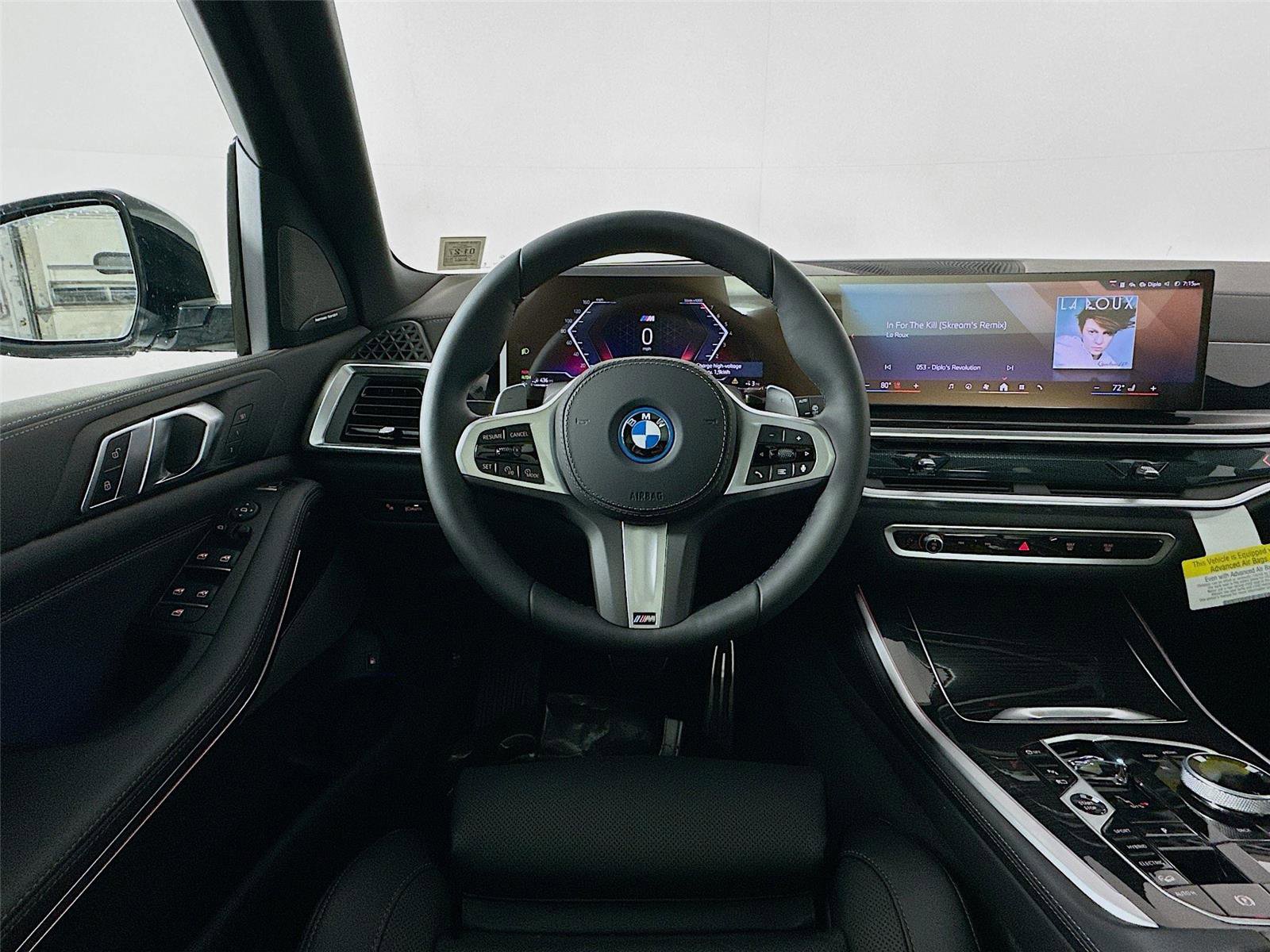 New 2026 BMW X5 xDrive50e w/ Executive Package image 11