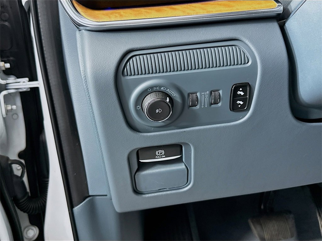 Used 2022 Jeep Grand Wagoneer Series II w/ Convenience Group III image 10