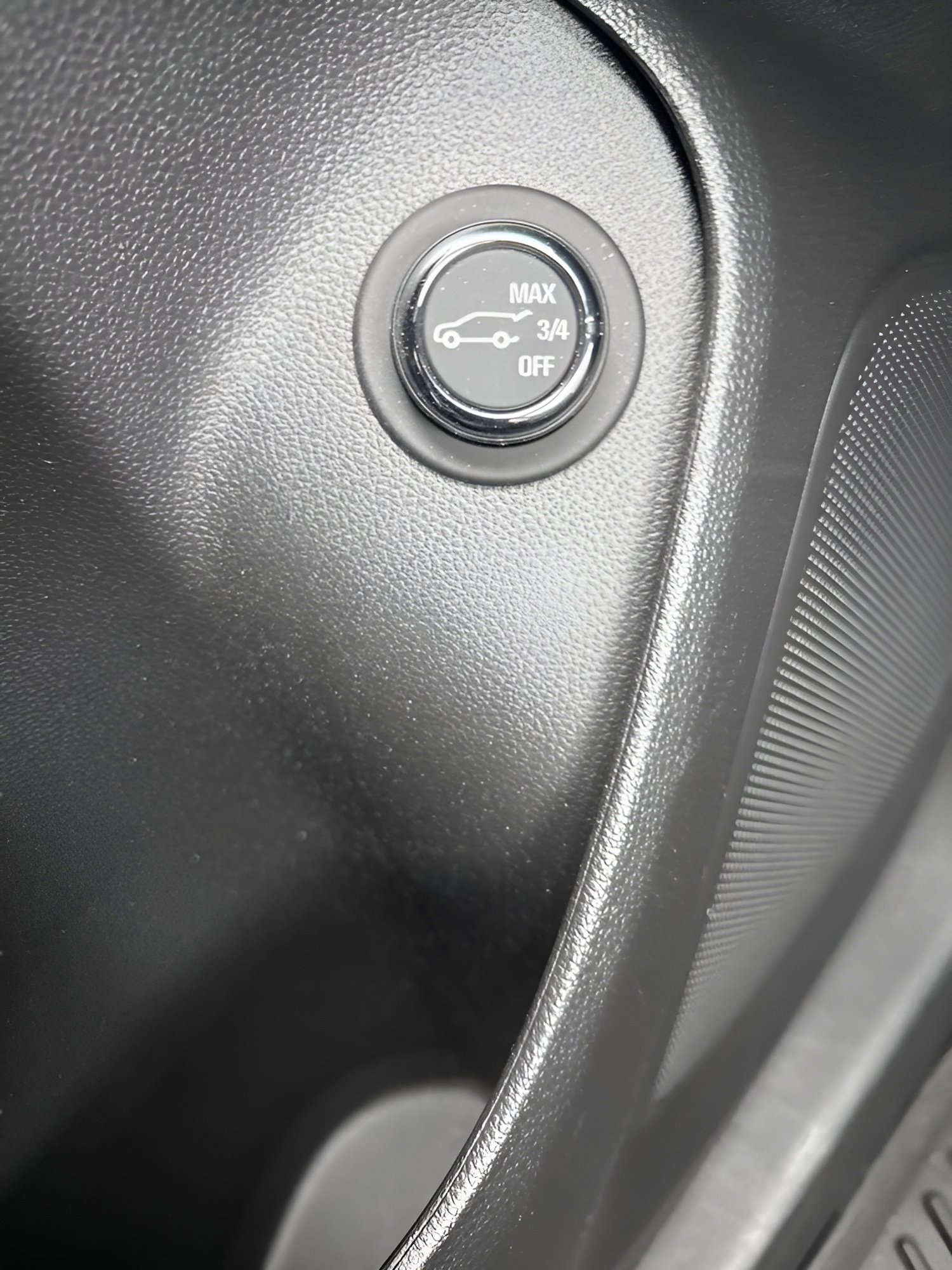 Used 2024 Buick Encore GX Avenir w/ Avenir Convenience Package image 26