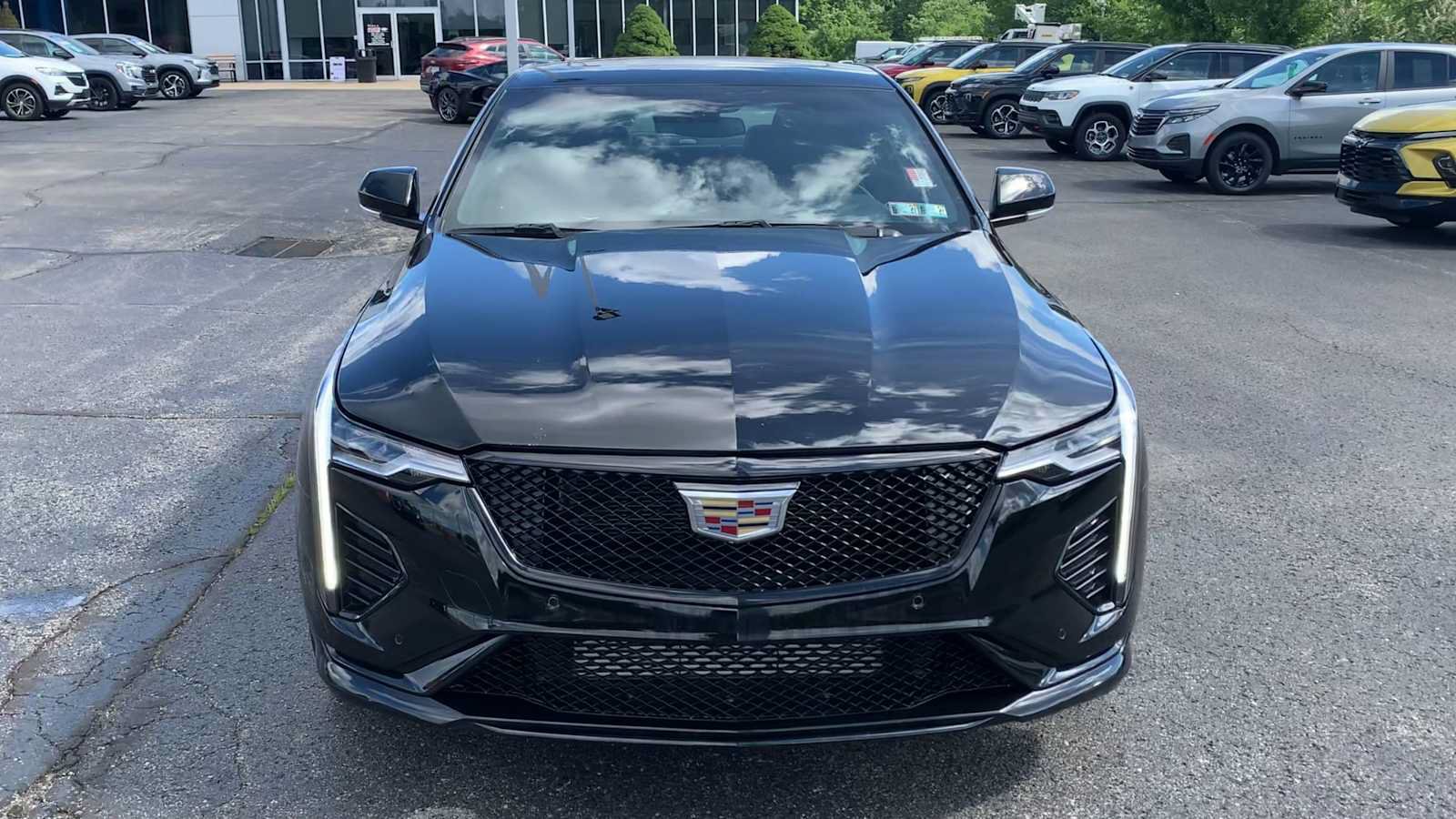 Certified 2025 Cadillac CT4 V w/ Climate Package AWD/4WD image 3
